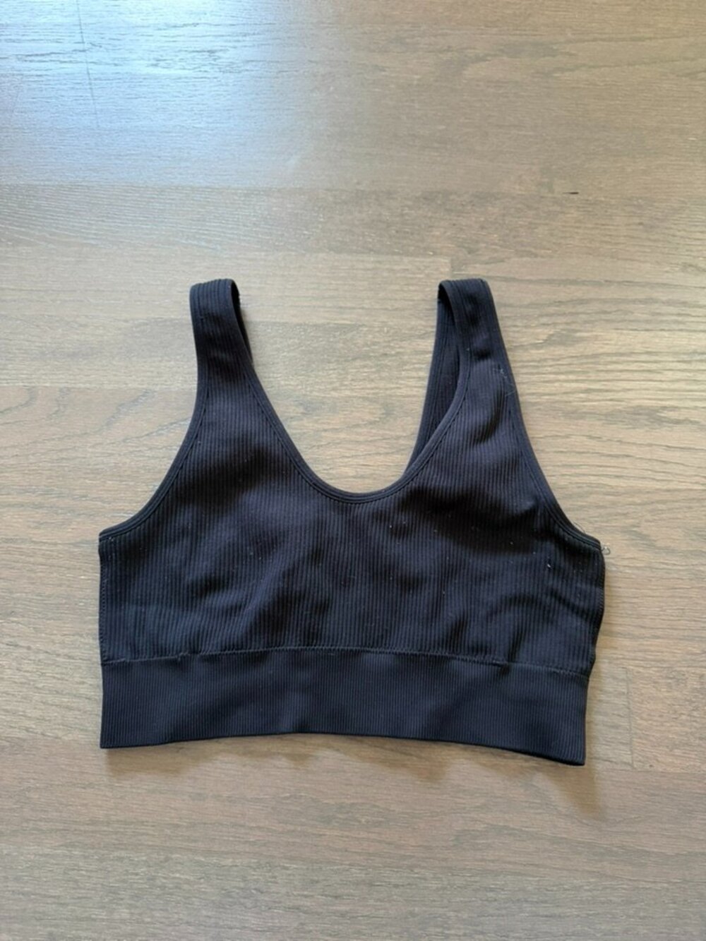 Aerie Black Ribbed Cutout Sports Bra Top Size Medium